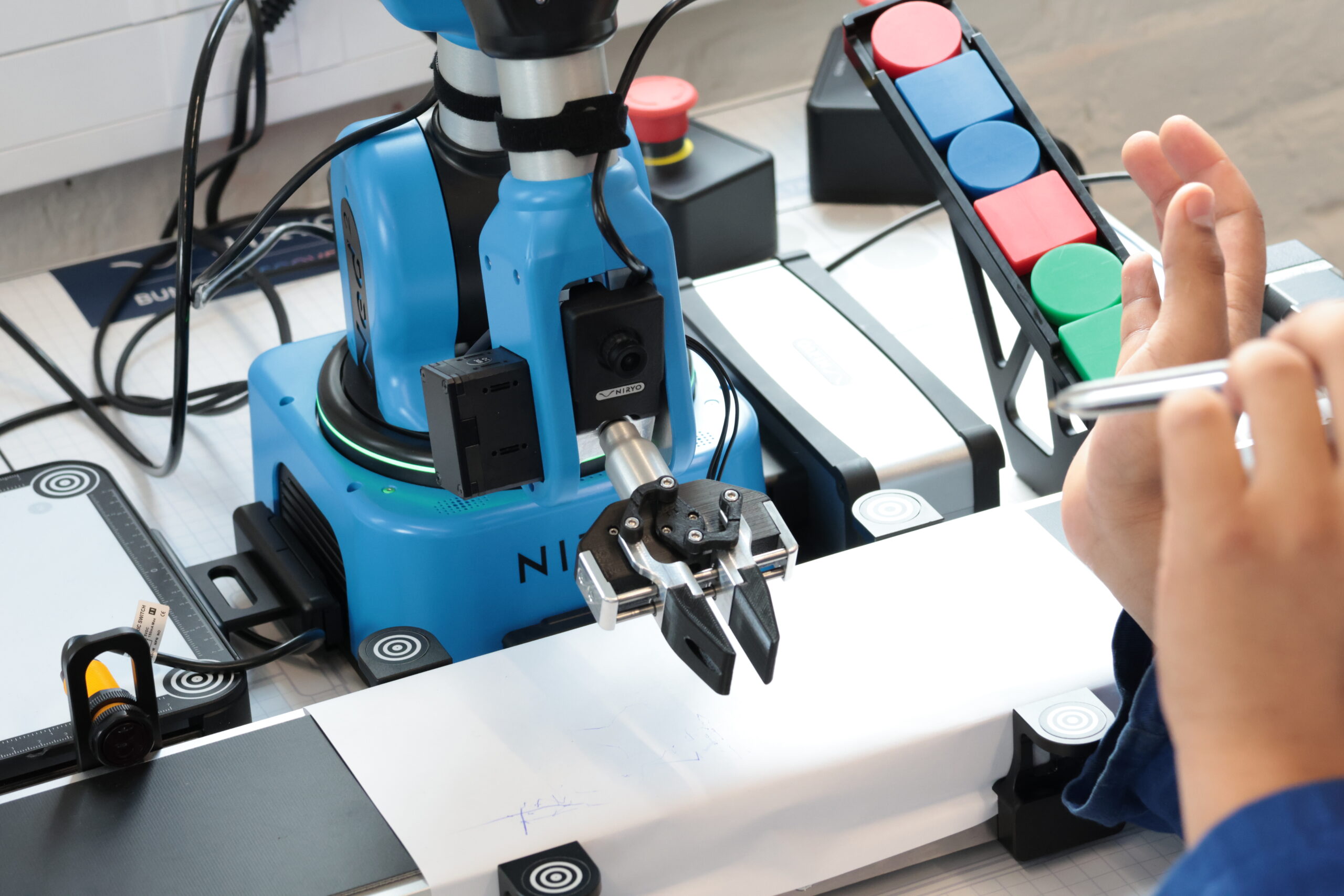 Collaborative robots in engineering schools