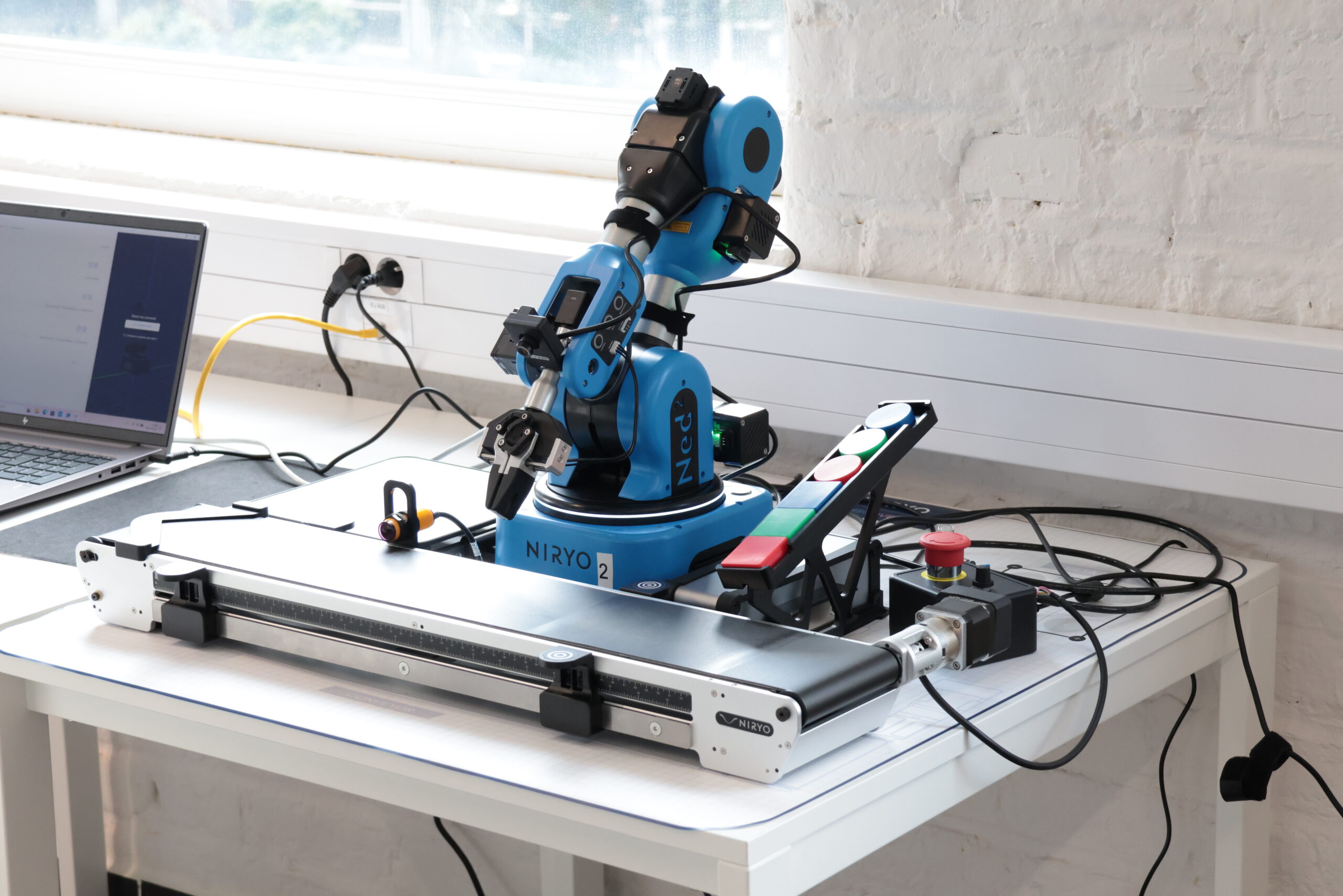 How can different grippers meet your learning needs?
