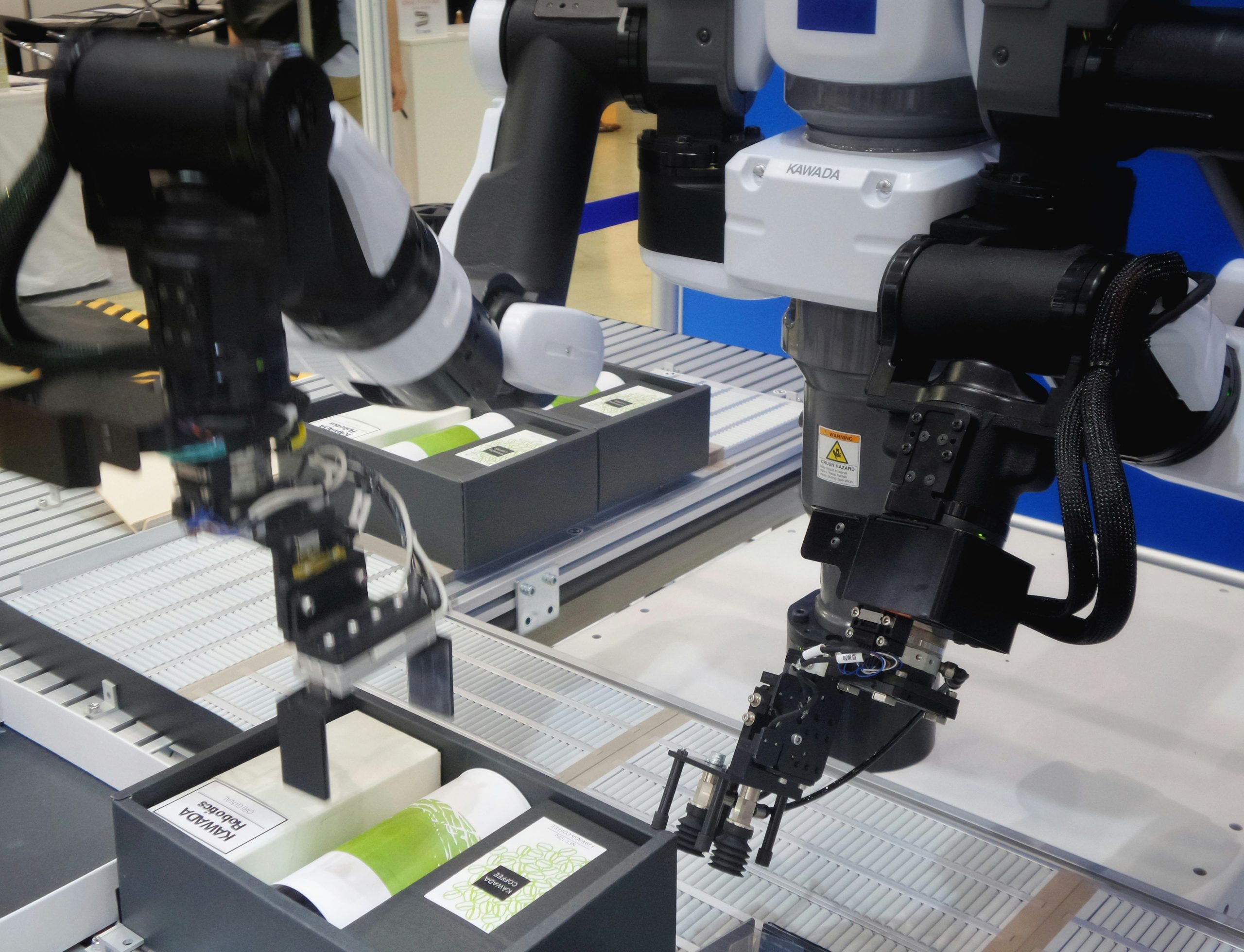 Pourquoi privilégier un robot collaboratif, à un robot industriel, pour l’enseignement ?